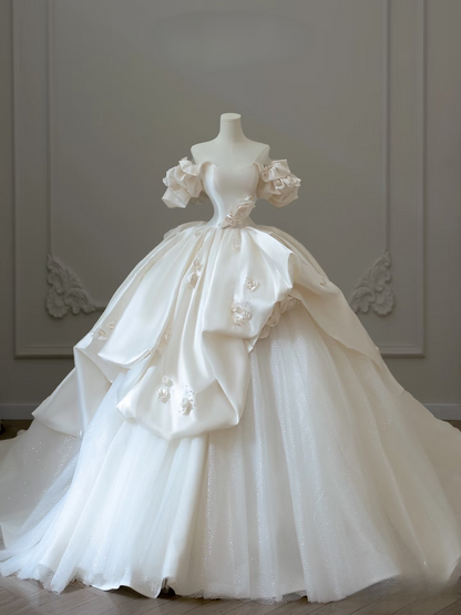 Verträumtes Ballkleid aus der Schulter Satin mit kurzen Ärmeln weiß lange Blumen Brautkleid Fee formale Brautkleider AU082
