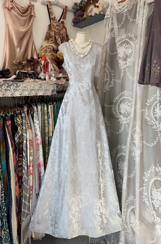 Vintage Prom Dresses 2000s A line Square Neck Silver Lace Prom Dress Inspiration Long Prom Dresses AU083