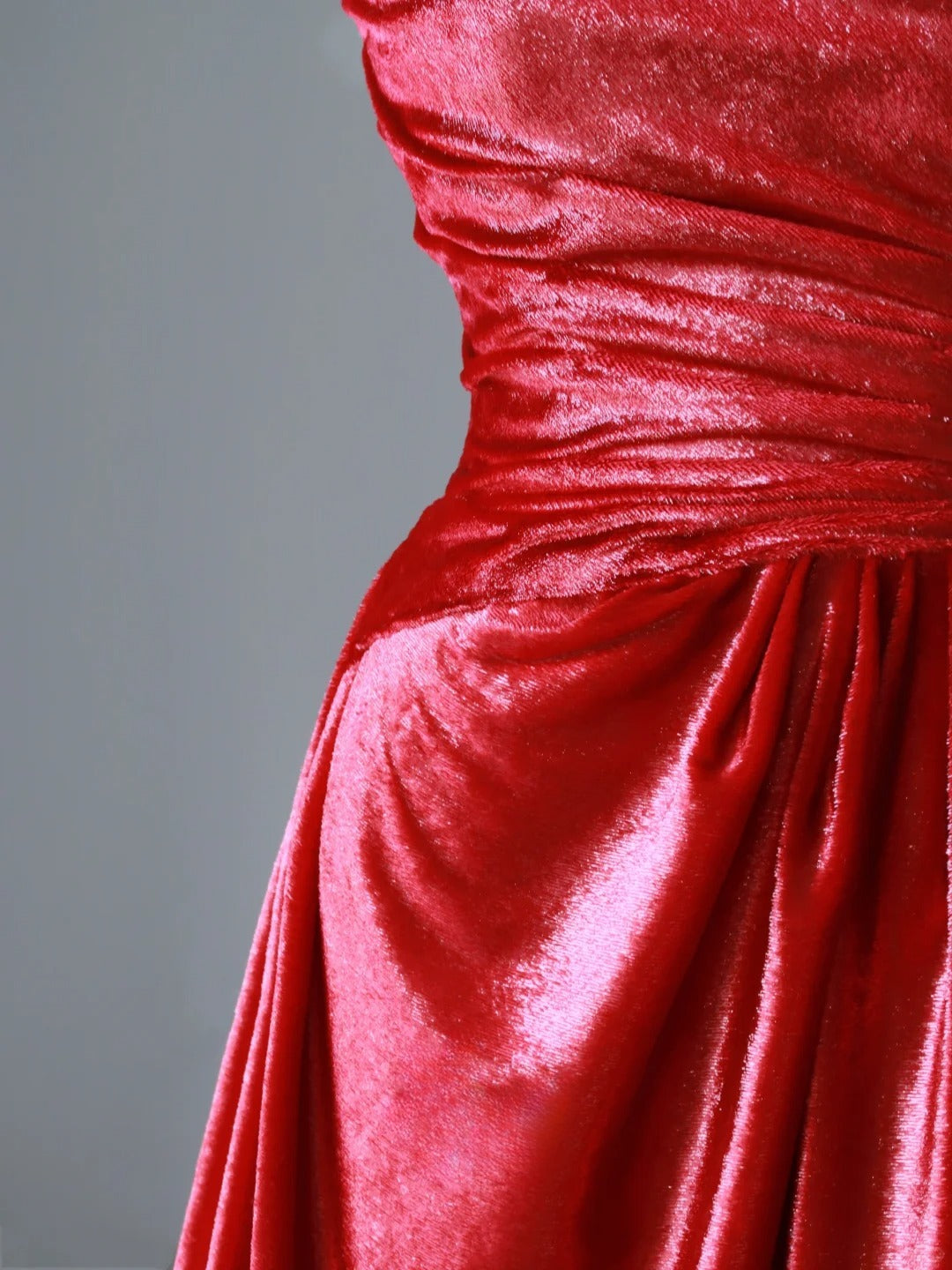 Robe de bal longue rouge à sequins, sans manches, bustier, coupe trapèze, plissée, AU084