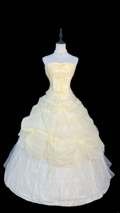 Robe de bal vintage bustier en tulle jaune - Inspiration pour robes de soirée et tenues de bal - Idées de robes de bal AU084