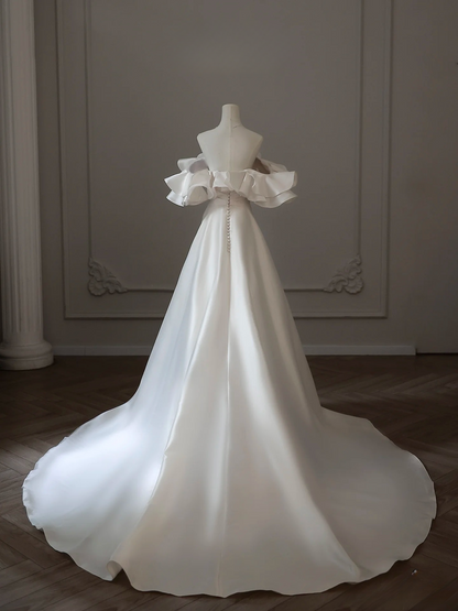 Robe de mariée trapèze en satin blanc à épaules dénudées et manches courtes, tenue de soirée féerique AU091