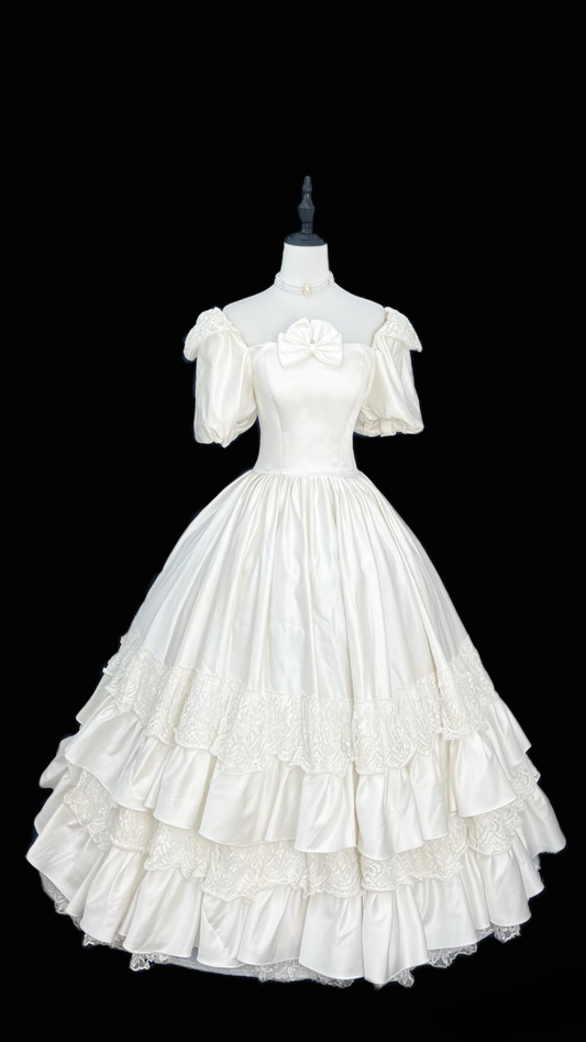 Vintage Ball Gown Square Neck Multi Layers White Satin Long Wedding Dress Bride Gowns Wedding Dresses With Sleeves AU099