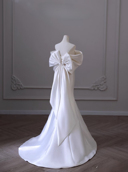 Classic Mermaid Strapless White Satin Long Wedding Dress Fairy Formal Wedding Dresses AU085