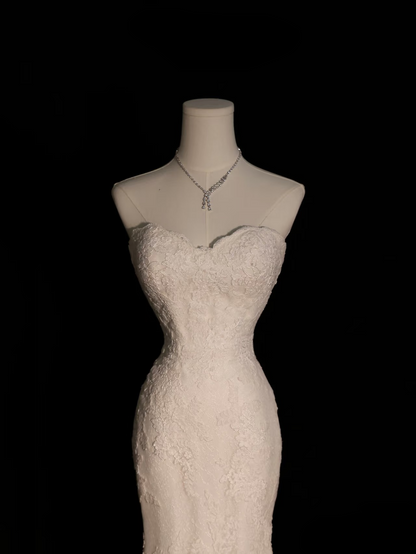 Robe de mariée longue en dentelle blanche style sirène vintage, décolleté en cœur, tenue de soirée féerique, AU104