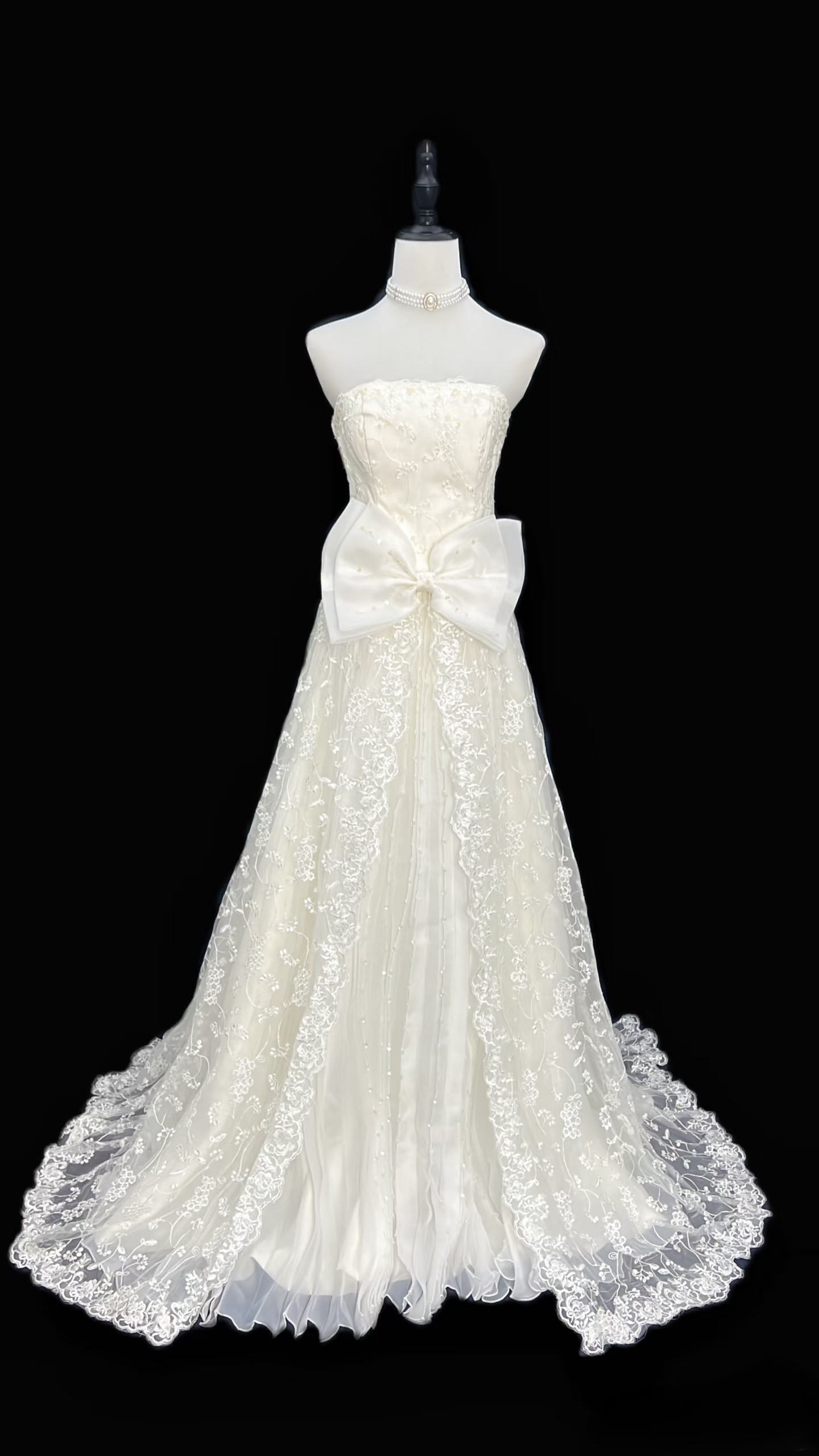 Robe de mariée longue rétro bustier en dentelle, style années 60, référence AU109