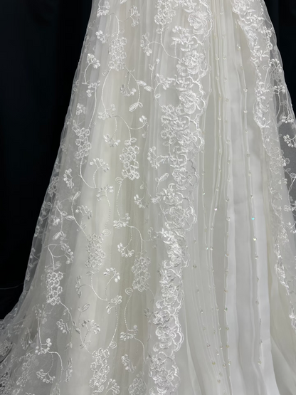 Robe de mariée longue rétro bustier en dentelle, style années 60, référence AU109