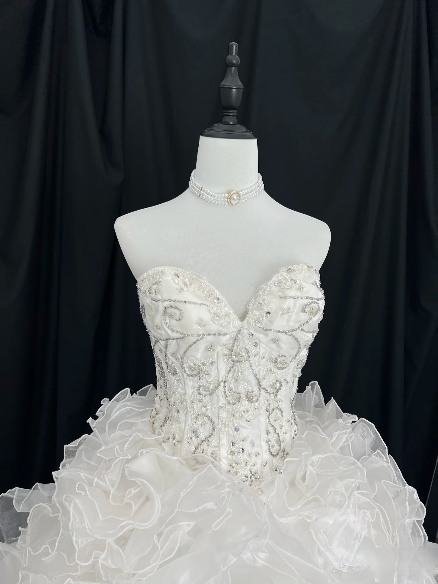 Retro Ball Gown Sweetheart Layers Style Long 1960s Inspired Wedding Dress Bride Gowns Wedding Dresses AU114