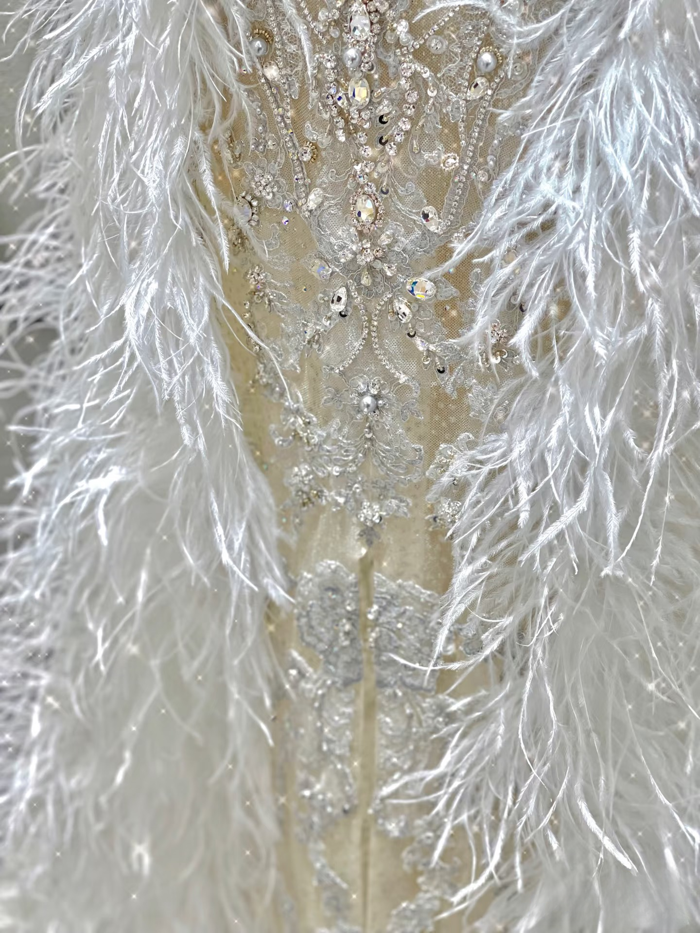 Vintage Mermaid Halter V Neck Sequin Lace Long Wedding Dress Fairy Formal Sparkly Wedding Dresses AU127