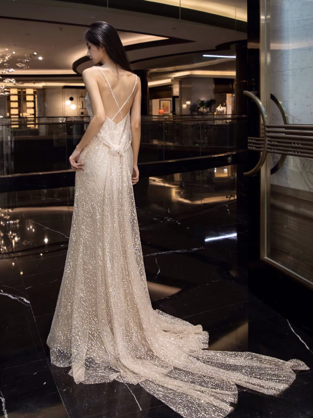 Dream Mermaid Spaghetti Straps Sequin White Wedding Dress Fairy Formal Wedding Dresses AU132