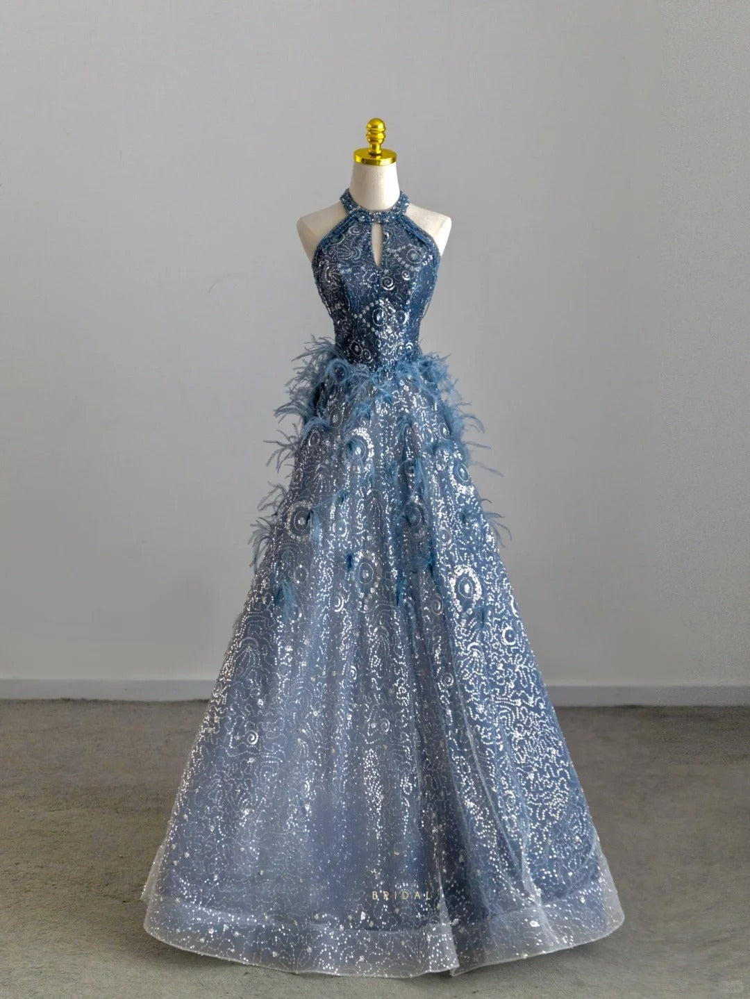 Pretty A Line Halter Blue With Feathers Sequined Prom Dresses Long Evening Party Formal Outfits RB6601