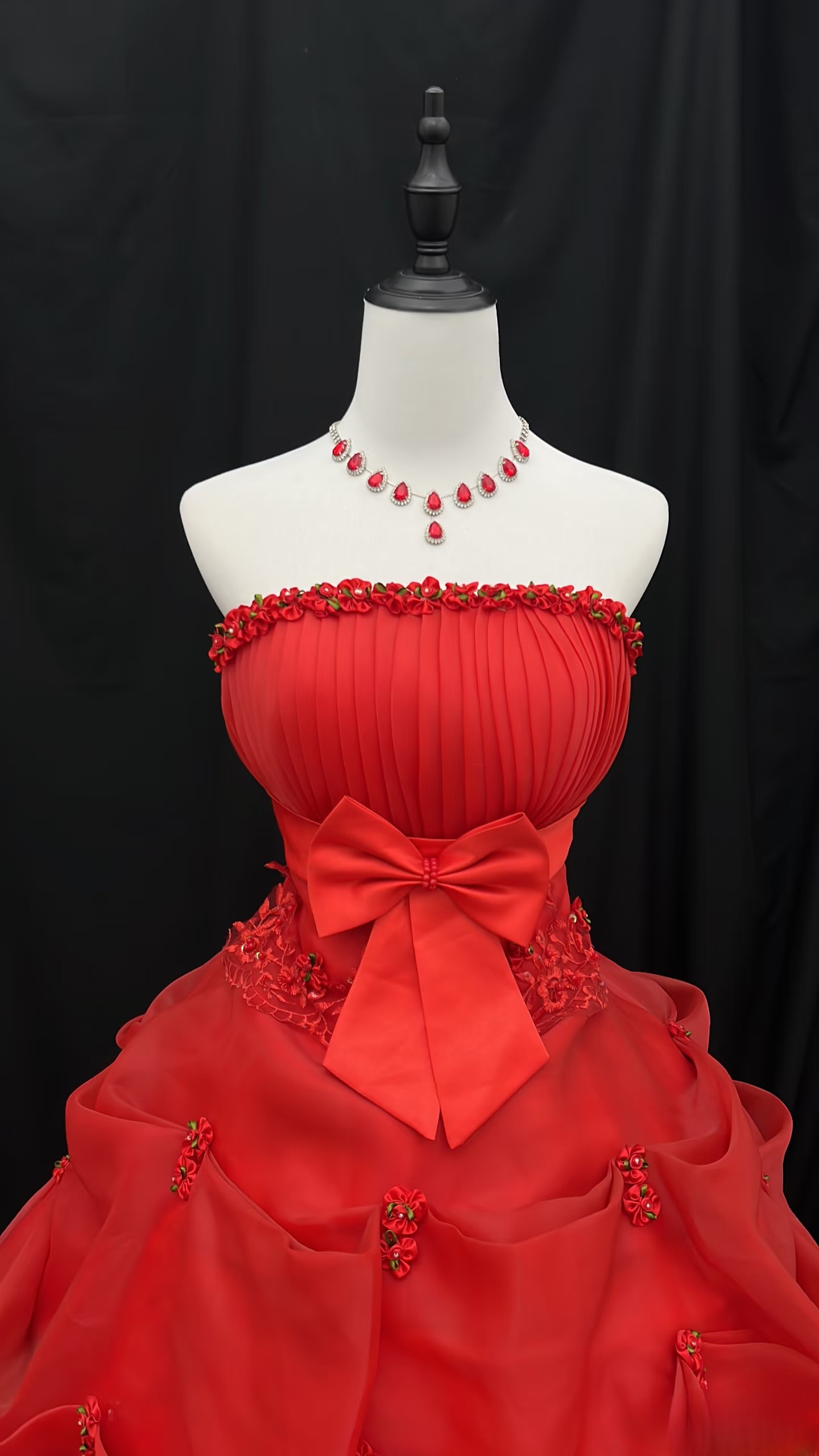 Vintage Ball Gown Red Long Quinceanera Dress Strapless Sweet 15 16 Dress AU132
