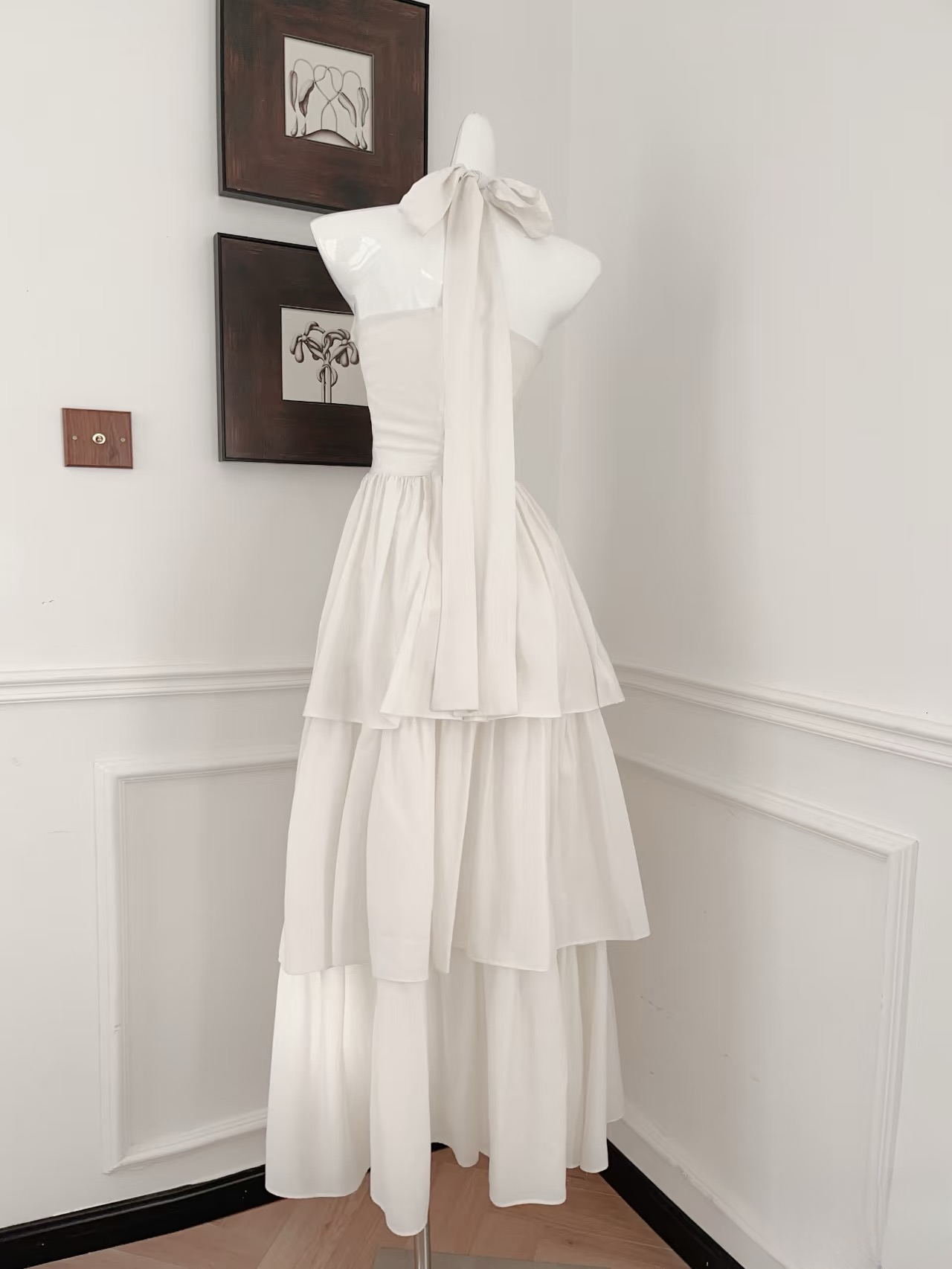 Robes de bal simples, robe de bal trapèze dos nu sans manches, inspiration robe de bal longue AU139