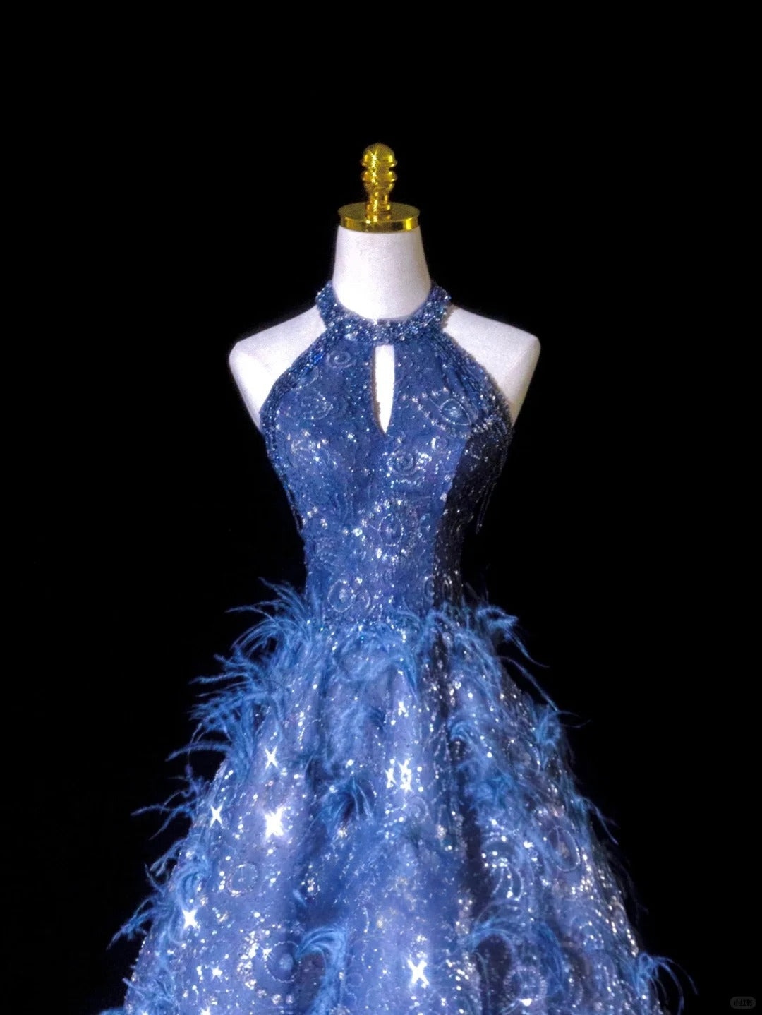 Glitter A Line Halter Blue With Feathers Sequined Prom Dresses Long Evening Party Formal Outfits RB6604