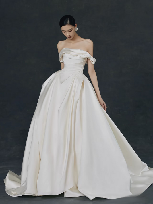 Dream Ball Gown Off The Shoulder Satin Wedding Dress With Sleeves Fairytale Formal Wedding Dresses AU150