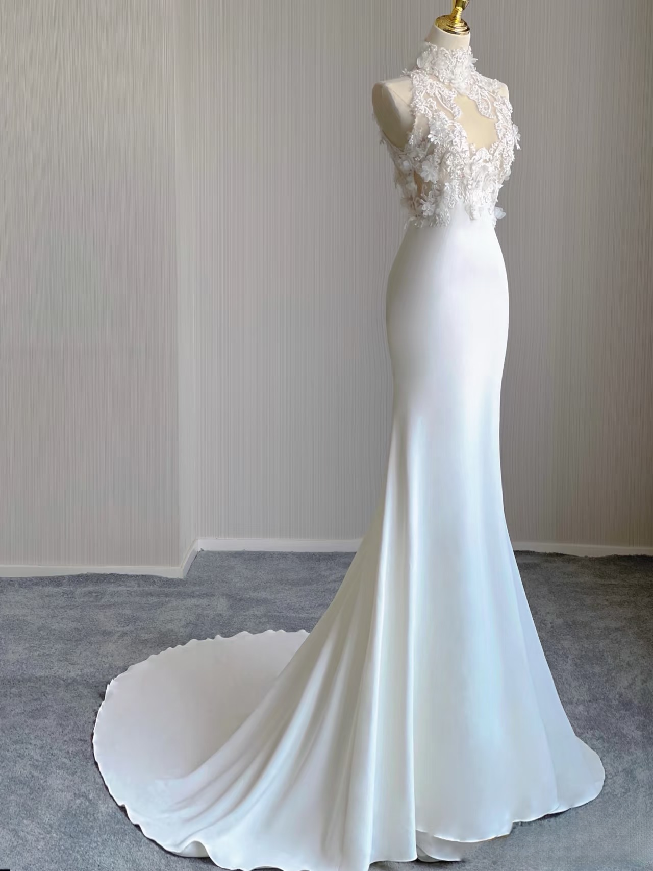 Robe de mariée blanche en dentelle, style sirène, col haut, sans manches, tenue de soirée féerique, AU159