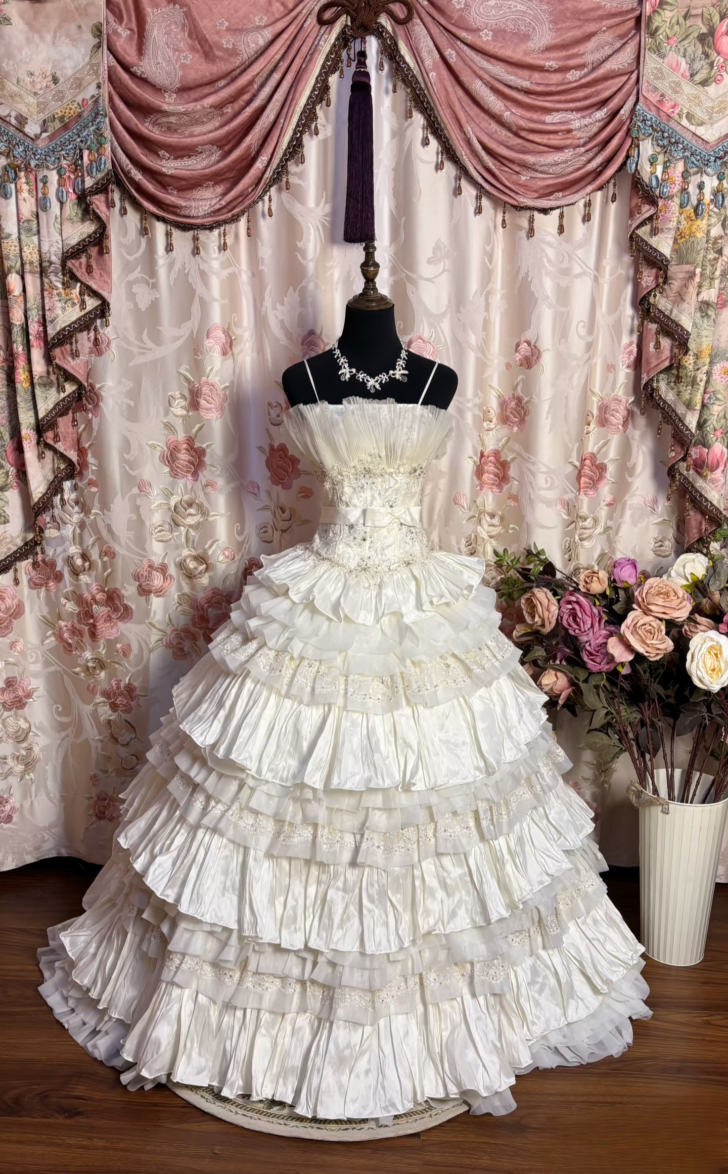 Retro Style Wedding Dresses Ball Gown Strapless Plus Size 1980s Lace Vintage Long Wedding Dress Bride Gown AU169
