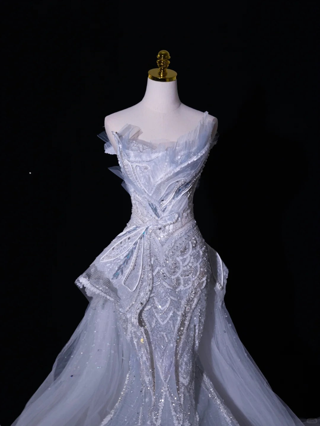 Fairy-tale Mermaid Strapless With Pearls Tulle Brides Gown Bridal Dress Wedding Dresses Style RB6616