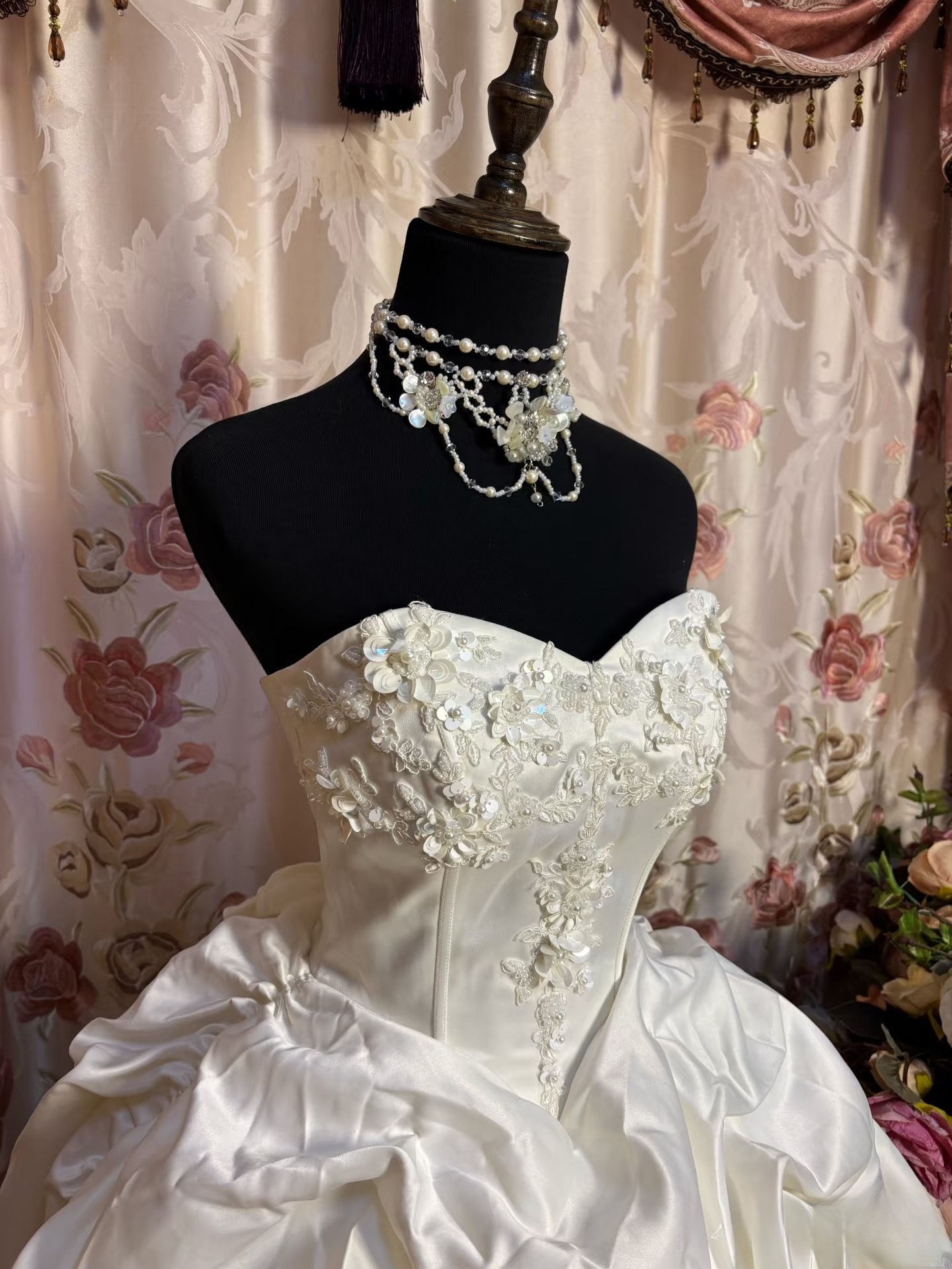 Retro Style Wedding Dresses Ball Gown Sweetheart Plus Size 1980s Vintage Long Wedding Dress Bride Gown AU170