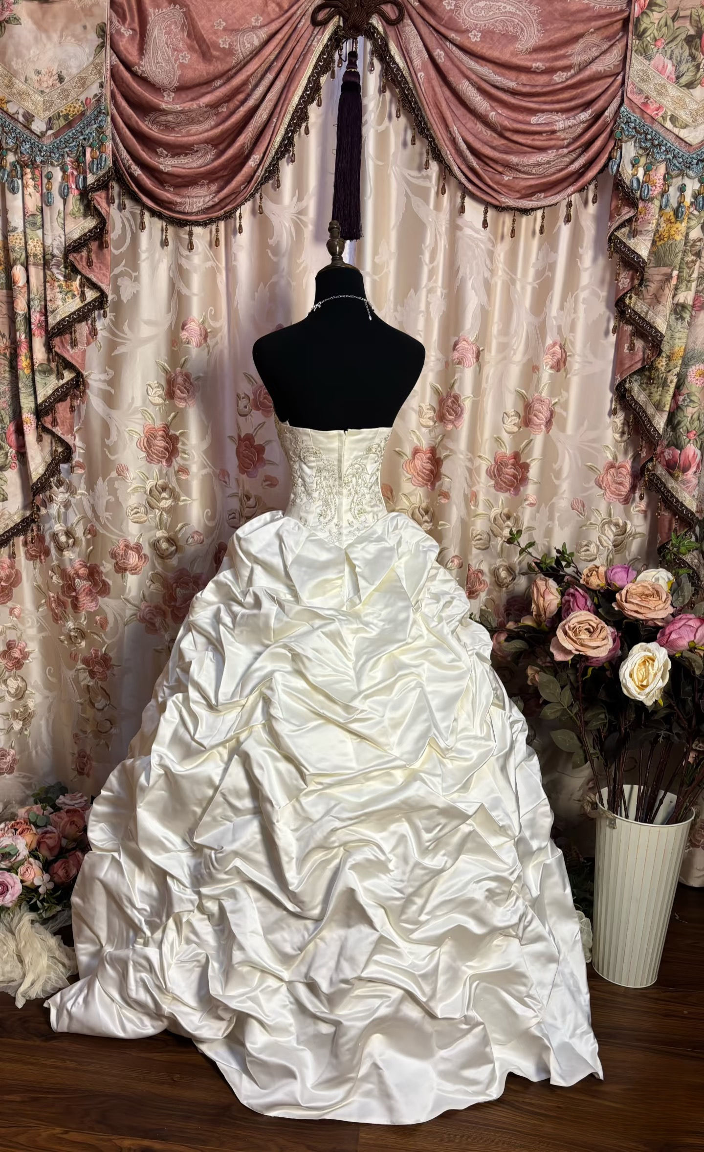 Robe de bal rétro années 60, bustier blanc ajusté, robe de mariée longue à corset, AU177