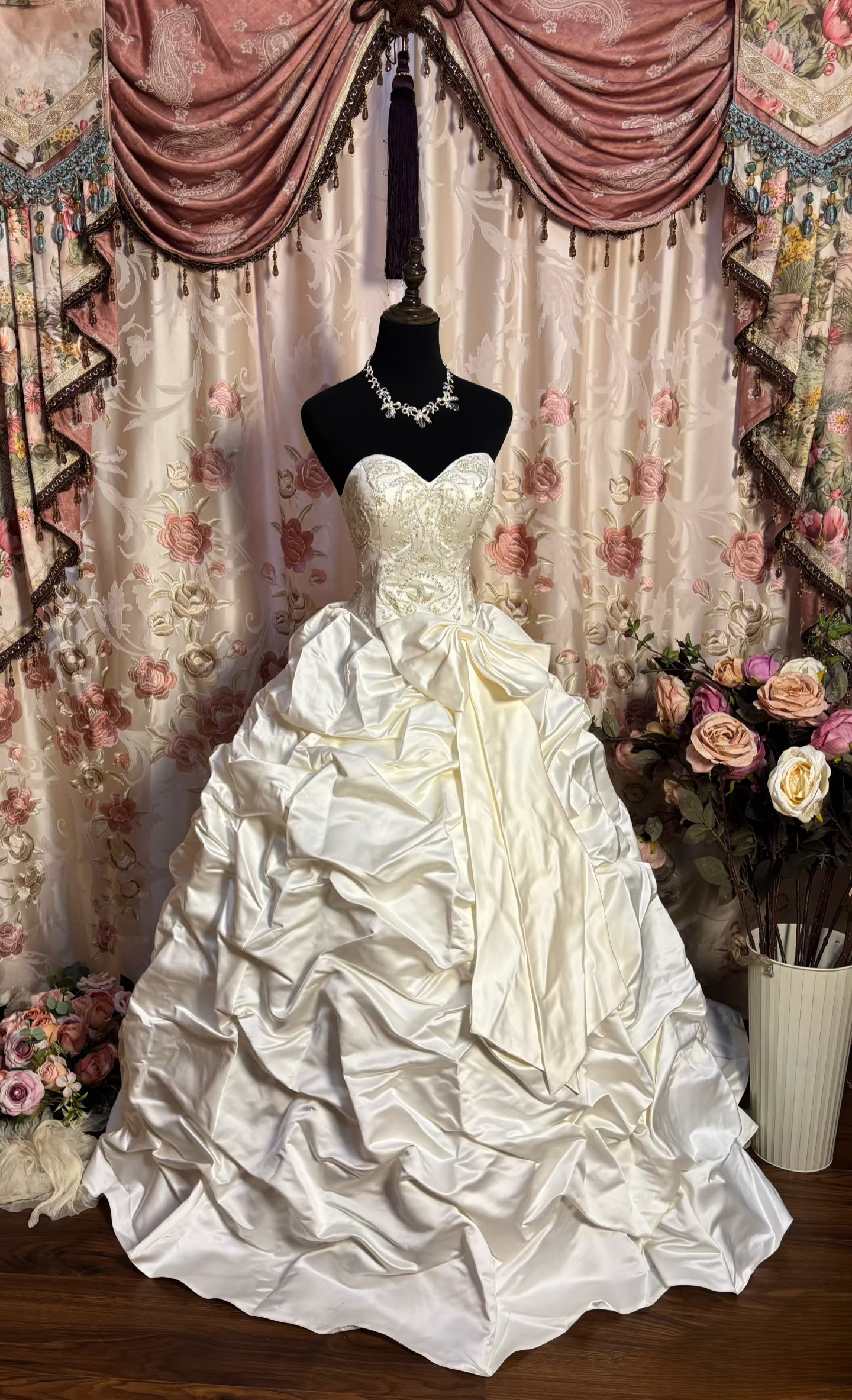 Robe de bal rétro années 60, bustier blanc ajusté, robe de mariée longue à corset, AU177