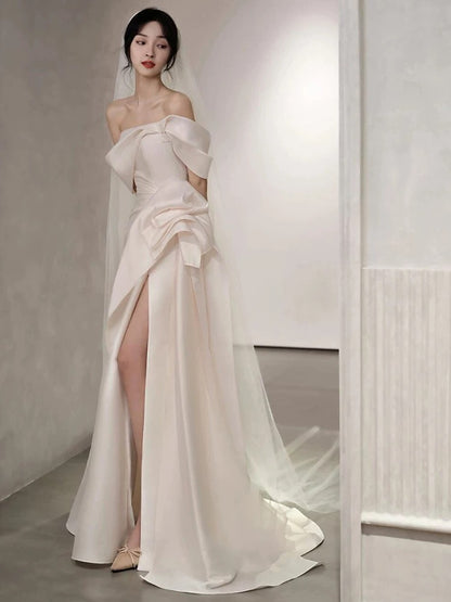 Robe de mariée sirène en satin à épaules dénudées et manches longues, style conte de fées, pour l'automne, AU179