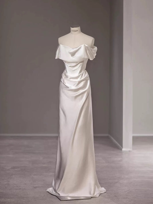 Simple Mermaid Off The Shoulder Satin Wedding Dress With Sleeves Fairytale Autumn Wedding Dresses AU183