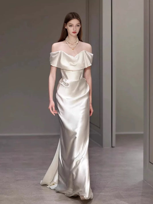 Simple Mermaid Off The Shoulder Satin Wedding Dress With Sleeves Fairytale Autumn Wedding Dresses AU183