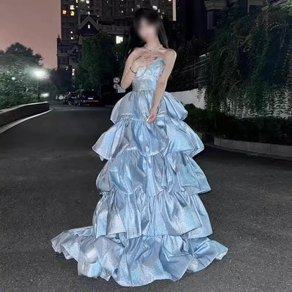 Robe de bal élégante à paillettes bleues, décolleté en cœur, sans manches, idées d'inspiration, robe de bal, robe de remise de diplôme, AU189