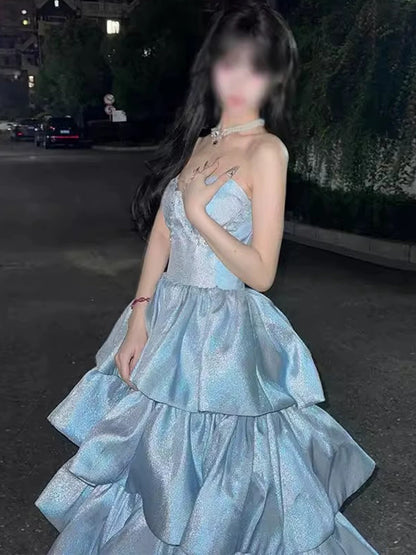 Robe de bal élégante à paillettes bleues, décolleté en cœur, sans manches, idées d'inspiration, robe de bal, robe de remise de diplôme, AU189