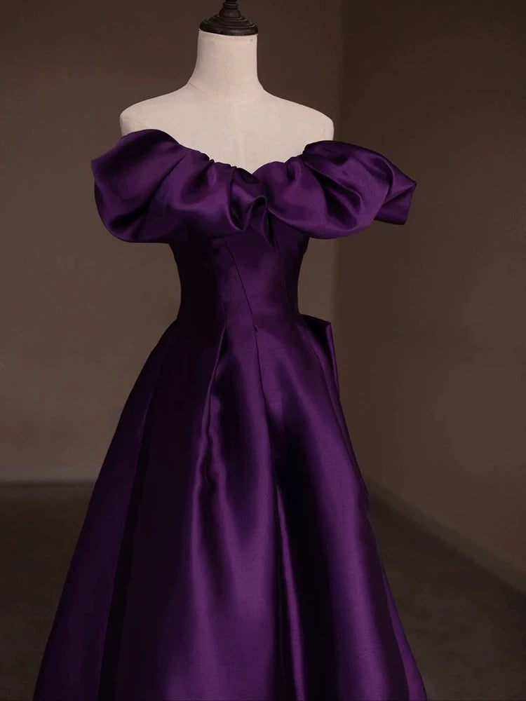 Modest Ball Gown Off The Shoulder Grape Satin Long Prom Dresses With Sleeves Party Dress 18th Birthday Outfits Graduation Dress AU200