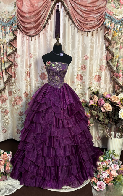 Robe de bal vintage bustier en tulle couleur raisin, longue et perlée, idéale pour les quinceañeras et les 16 ans (AU202).