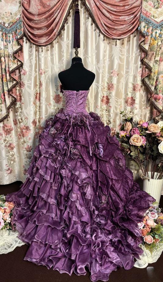 Vintage Ball Gown Strapless Grape Tulle Beaded Long Quinceanera Dress Sweet 15 Gown 16 Birthday Dresses A202