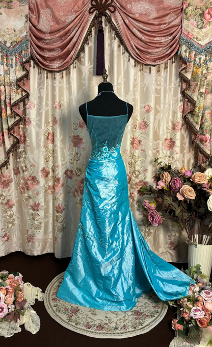 Robe de bal rétro sirène à bretelles spaghetti bleues, inspiration mode vintage, robe de bal longue en taffetas, robe de soirée AU207