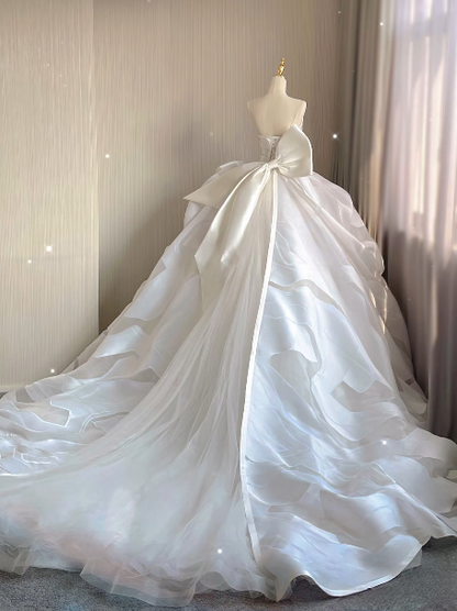 Robe de mariée longue en satin blanc, sans manches, style conte de fées, robe de bal de rêve, sans bretelles, automne et printemps, AU217