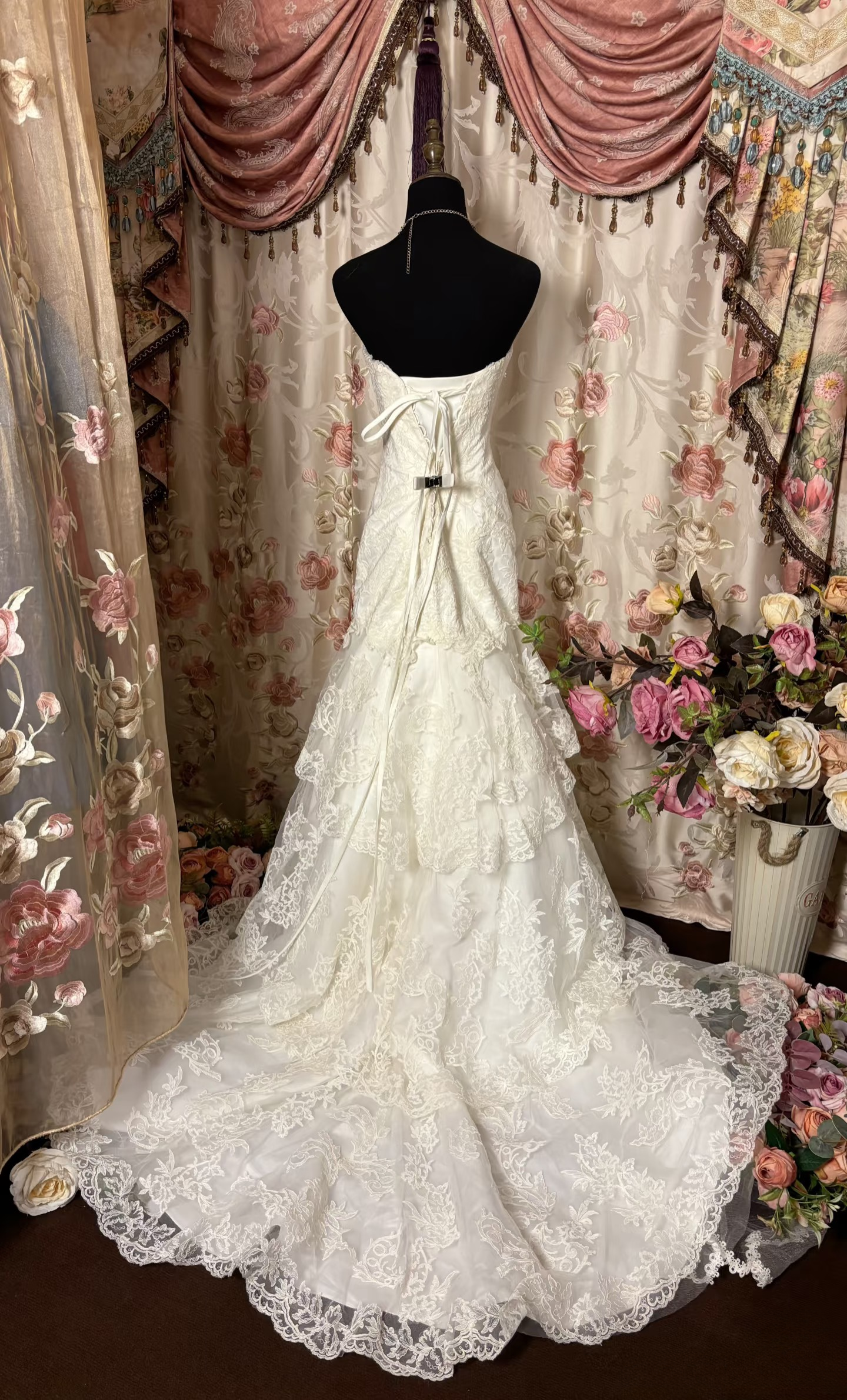 Robe de mariée rétro sirène années 60, bustier blanc ajusté, longue dentelle, AU231