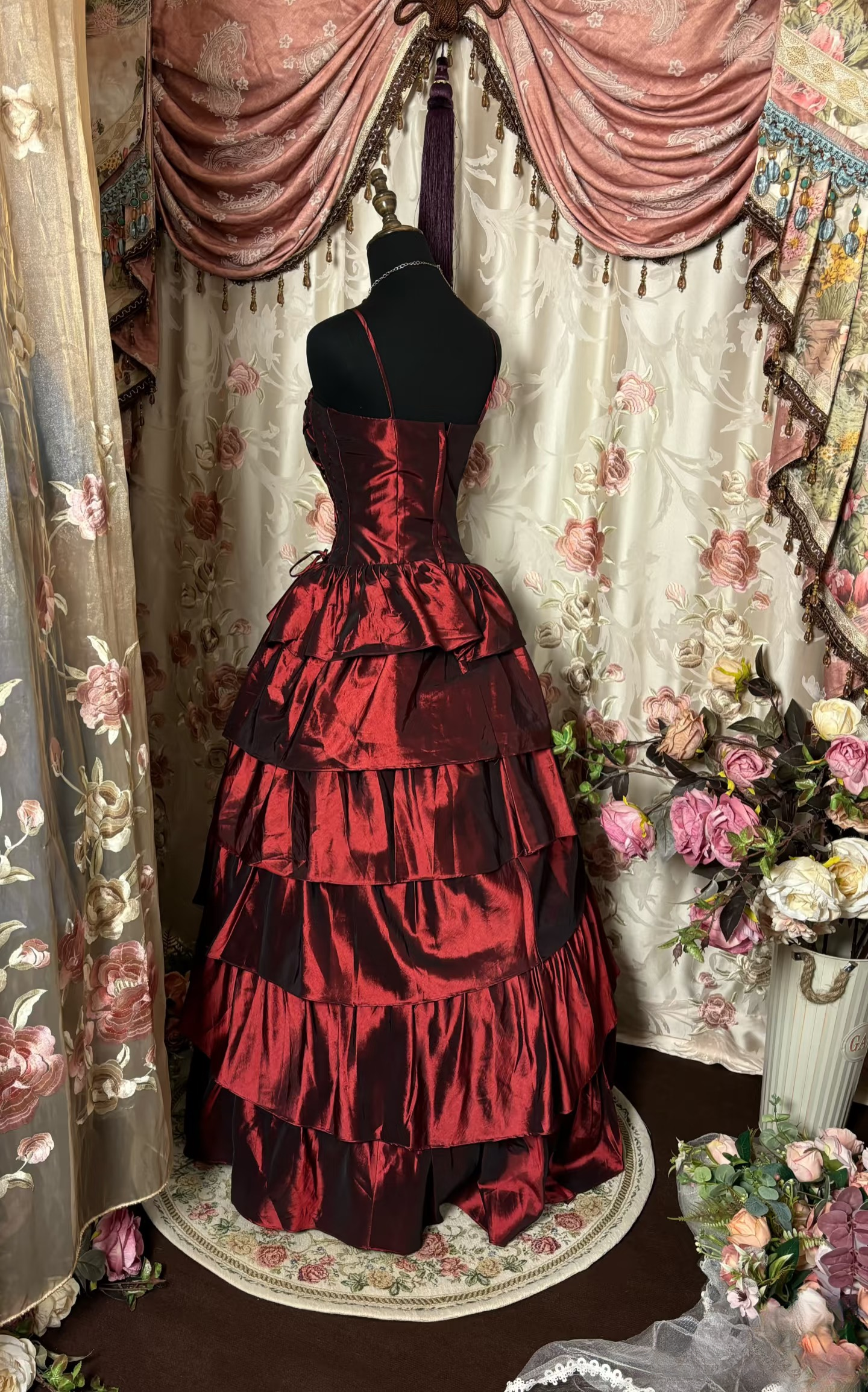 Robe de bal rétro à bretelles spaghetti bordeaux vintage en taffetas, robe de soirée longue AU235