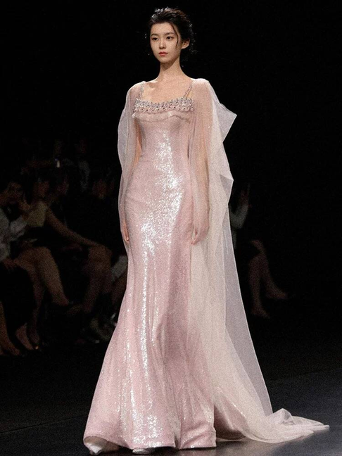 Robe de bal longue rose pâle à bretelles spaghetti et paillettes, style sirène, tenue de soirée pour 20e anniversaire, robe de remise de diplôme, AU237
