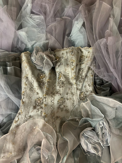Robe de bal longue sirène rétro sans bretelles en dentelle gris argenté, style années 70/80, AU237