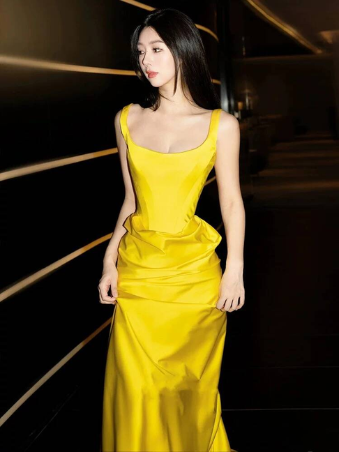 Modest Mermaid Square Neck Satin Yellow Long Prom Dresses Party Dress 21st Birthday Outfits Graduation Dress AU238