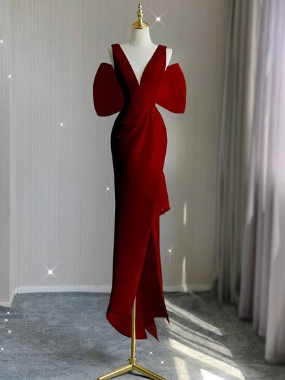 Schlichtes Etuikleid mit V-Ausschnitt, rotes Satin, lange Ballkleider, Partykleid, 21. Geburtstag, Outfits, Abschlusskleid AU261