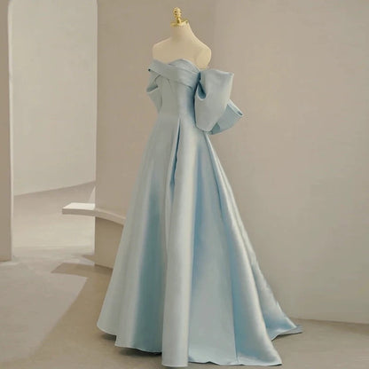 Robe de bal simple en satin rouge, décolleté en cœur, longue, tenue de soirée, tenue d'anniversaire, robe de remise de diplôme, AU263