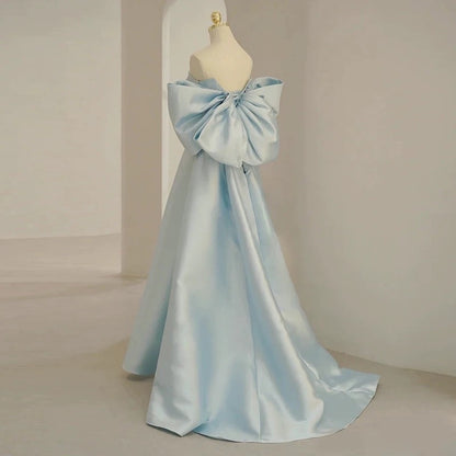 Robe de bal simple en satin rouge, décolleté en cœur, longue, tenue de soirée, tenue d'anniversaire, robe de remise de diplôme, AU263