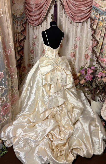Robe de bal rétro à fines bretelles, couleur ivoire, style années 70, coupe ajustée et corset, robe de mariée longue, référence AU272