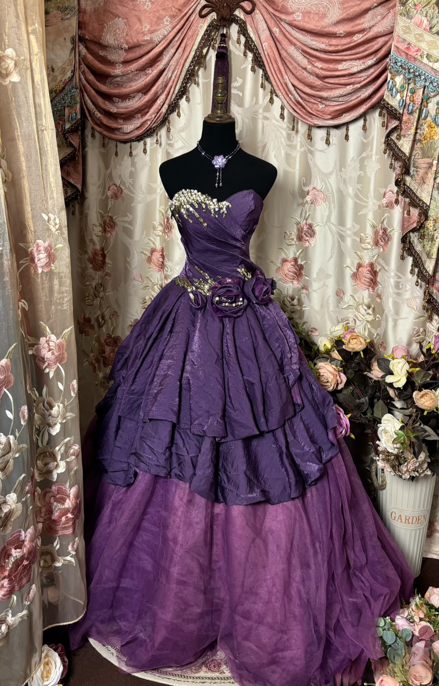 Vintage Ball Gown Sweetheart Grape With Silver Beads Prom Dress Long Quinceanera Dresses Sweet 15 16 Birthday Gown AU278