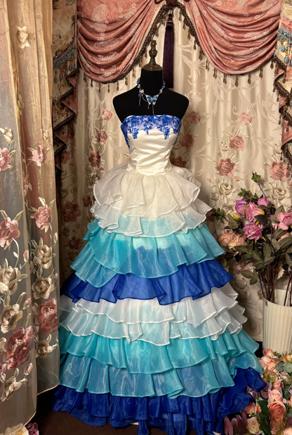 Robe de bal vintage sans bretelles et sans manches, à plusieurs couches de mousseline, robe de bal longue pour quinceañera, robe d'anniversaire pour les 15 ou 16 ans (AU280)