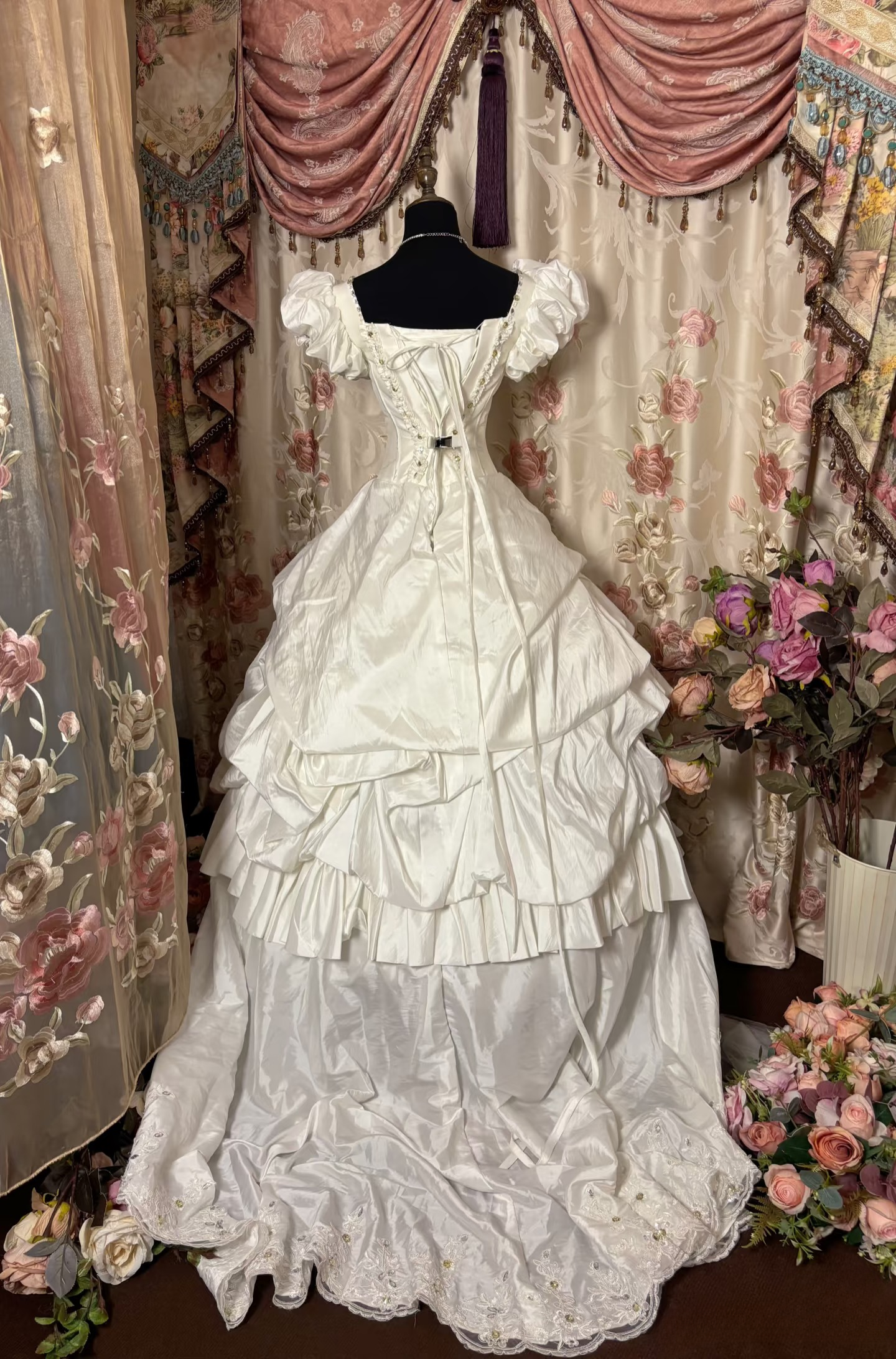 Robe de bal rétro années 70, col carré, satin ivoire, corset ajusté, robe de mariée longue, robe de mariée AU283