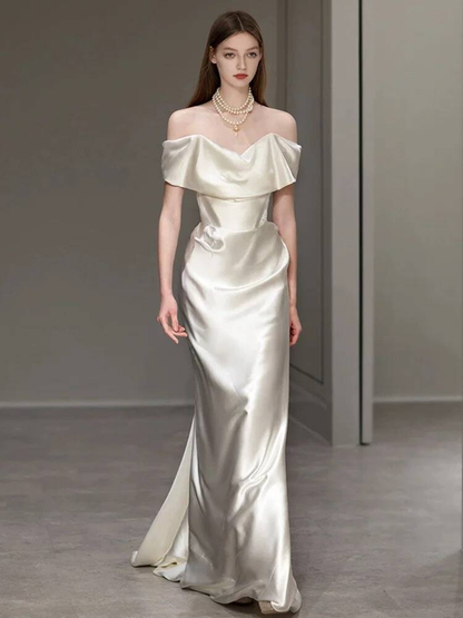Robe de mariée sirène simple en satin blanc à épaules dénudées, longue, style conte de fées, pour l'automne, AU310