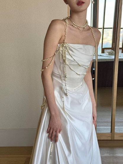 Modest A Line Strapless Sleeveless White Satin Wedding Dress Long Fairytale Autumn Wedding Dresses AU314