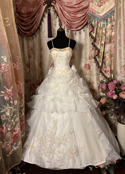 Robe de bal rétro à bretelles spaghetti en organza ivoire, style années 80, coupe ajustée, corset, robe de mariée longue, modèle AU317
