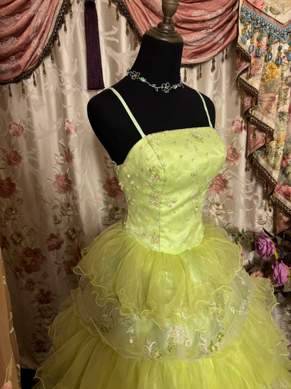 Noble Ball Gown Spaghetti Strap Bud Green With Ruched Ruffles Long Quinceanera Dresses Sweet 15 16 Birthday Gown AU323